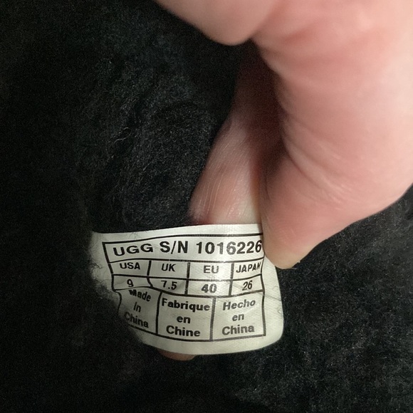 Ugg Bailey button - Picture 5 of 6